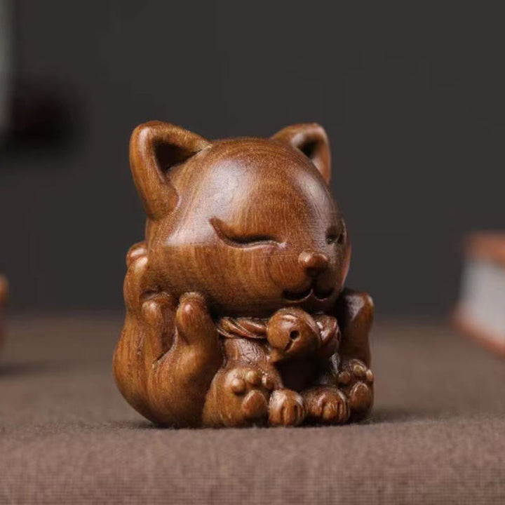 Buddha Stones Mini Dziewięcioogonowy Lis Kość Słoniowa Owoc Sandałowiec Zielony Sandałowiec Błogosławieństwo Dekoracja