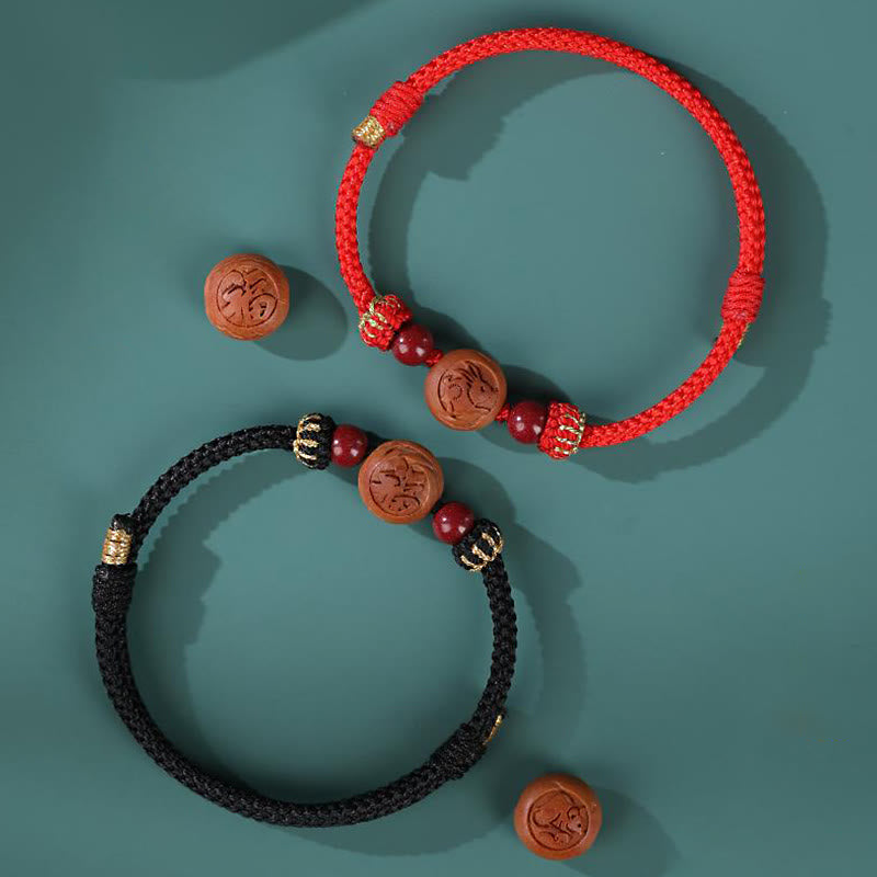 Buddha Stones Naturalne Drewno Brzoskwiniowe Chińskie Zodiak Fu Znak Rzeźbiony Cynober Bransoletka Bogactwa