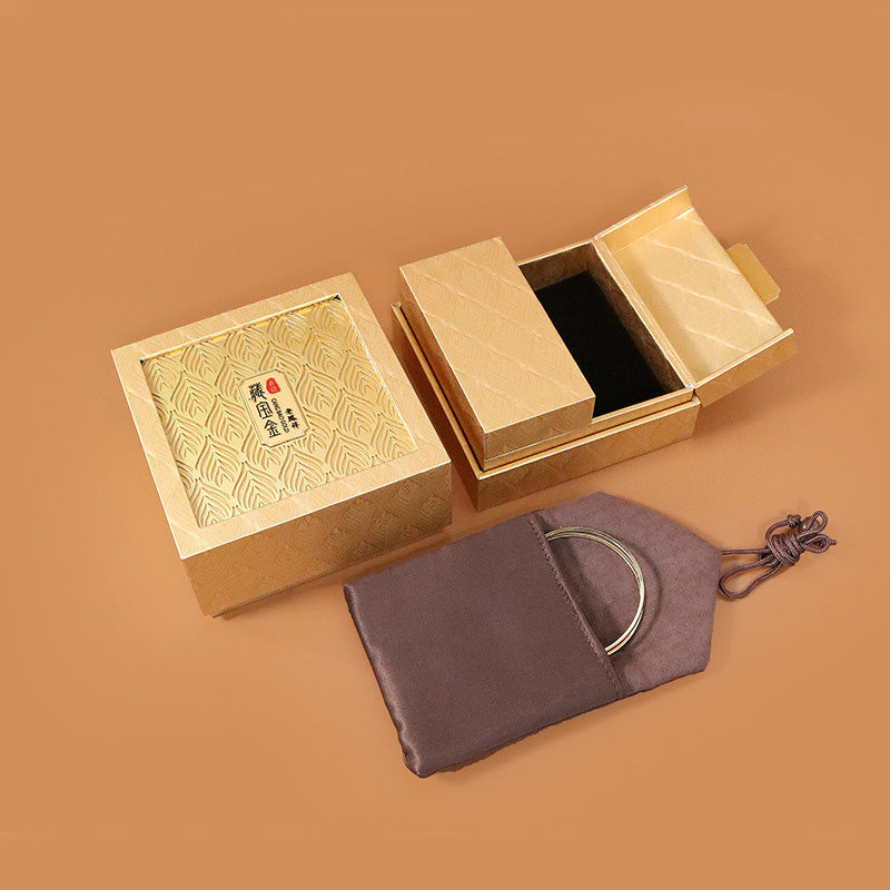 Pudełko na biżuterię w stylu retro z wzorem piór