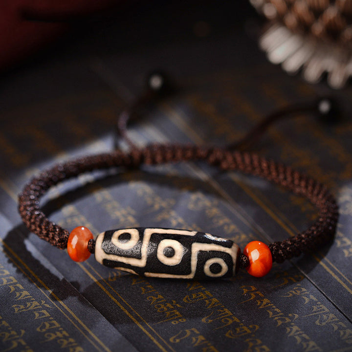 Bransoletka z Buddha Stones z dziewięcioma oczami i sznurkiem Prosperity Stones