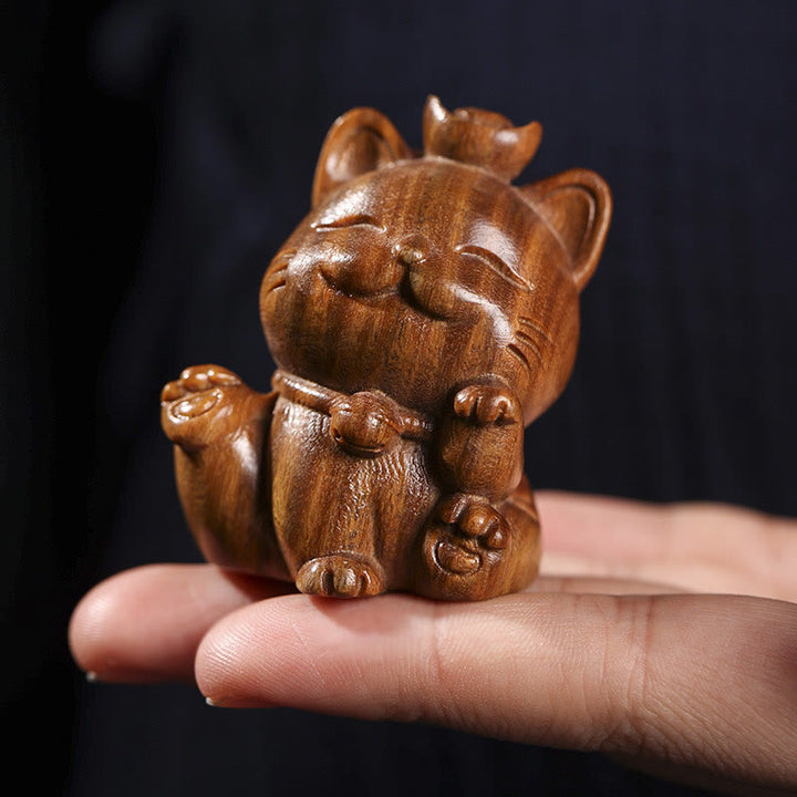 Buddha Stones Miniaturowe Zielone Sztabki Sandałowe Szczęśliwy Kot Rzeźbiony Dekoracja Biurka Pokoju - image 10