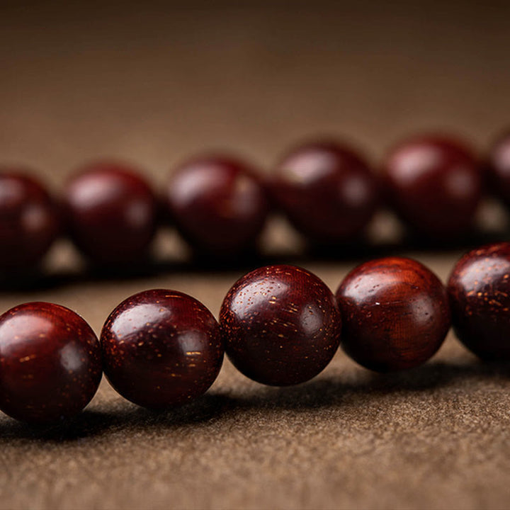 Buddha Stones Tybetańskie Małe Liście Czerwone Drzewo Sandałowe Lotos Cynober Saszetka Ochrona Chwost Dekoracja Wisząca Do Samochodu