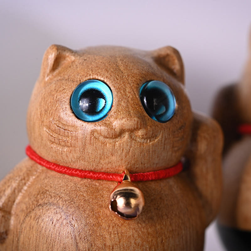 Buddha Stones Miniaturowy Szczęśliwy Kot Kociak Phoebe Zhennan Drewno Błogosławieństwo Dekoracja - image 4