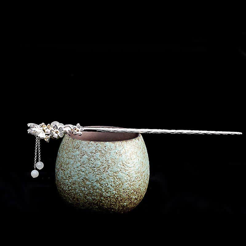 Spinka do włosów z kwiatem błogosławieństwa wykonana ze srebra próby 925 Hetian White Jade