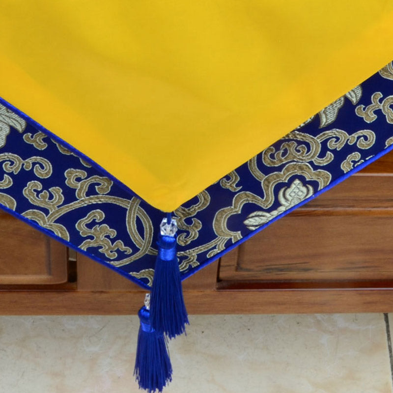 Ołtarz modlitewny Kwiat Wadżra Wzór Smoka Tybetańskie Symbole Pomyślności Frędzle Żakard Bieżnik Stołowy