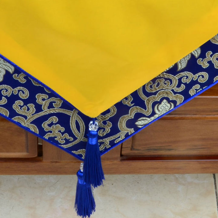 Ołtarz modlitewny Kwiat Wadżra Wzór Smoka Tybetańskie Symbole Pomyślności Frędzle Żakard Bieżnik Stołowy