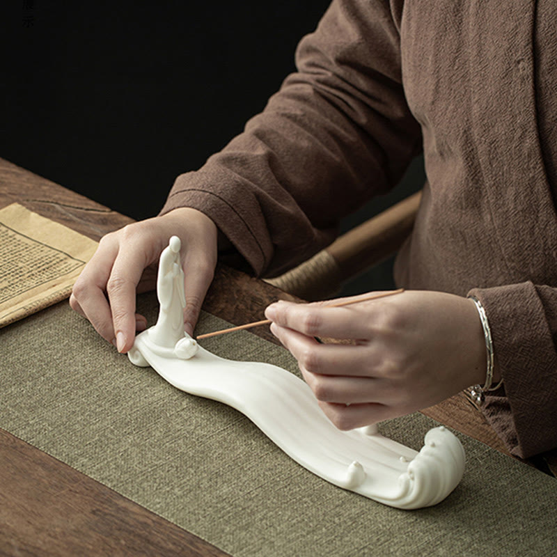 Budda Mnich Ceramiczny Morska Fala Góra Błogosławieństwo Kadzielnica Dekoracja