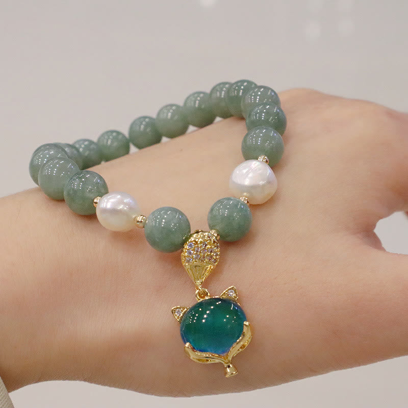 Bransoletka z Buddha Stones z perłowego jadeitu, zmieniająca kolor i zawieszka szczęścia z lisem