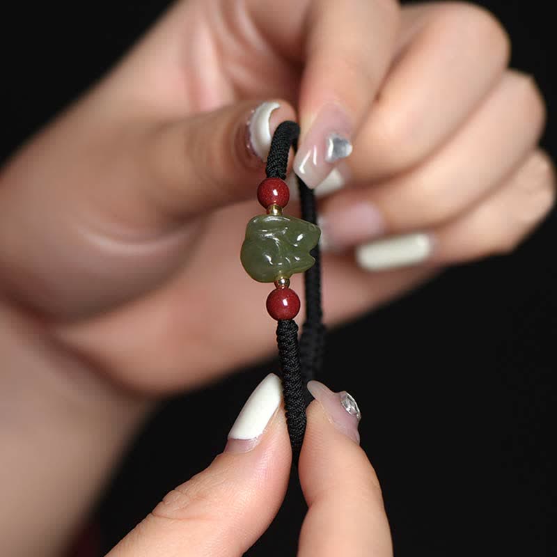 Bransoletka z koralików z jadeitu i obfitości z roku Królika Hetian Jade Bunny Cinnabar