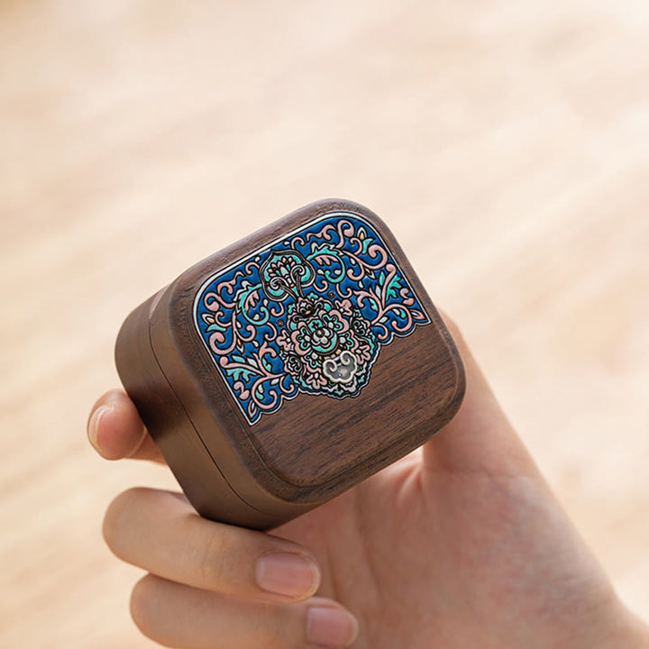 Retro ręcznie robione czarne orzechowe drewniane pudełko do przechowywania biżuterii z pierścionkiem