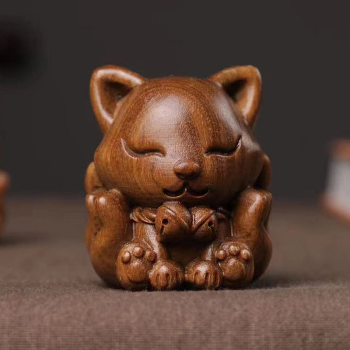 Buddha Stones Mini Dziewięcioogonowy Lis Kość Słoniowa Owoc Sandałowiec Zielony Sandałowiec Błogosławieństwo Dekoracja