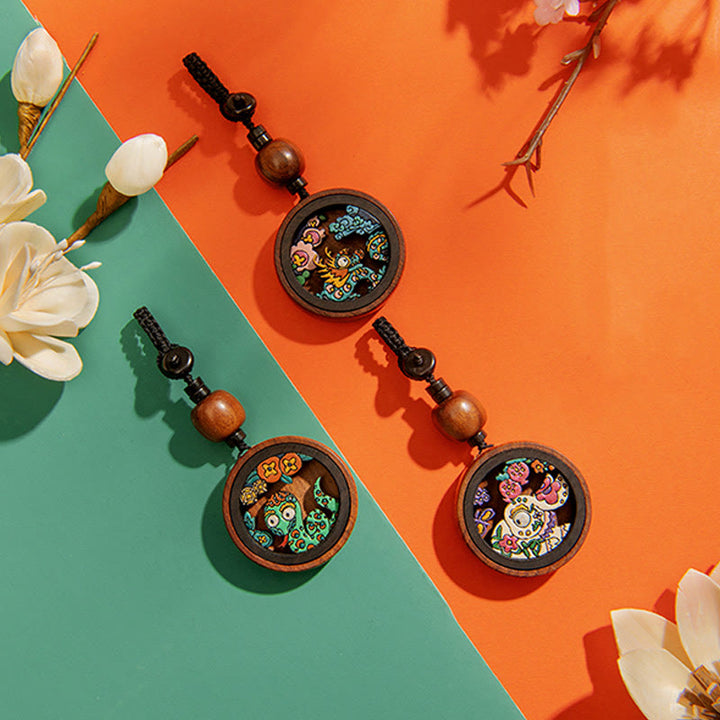 Buddha Stones Rok Smoka Malowane Ręcznie Chińskie Zodiak Palisander Rzeźbiony Spokojny Brelok