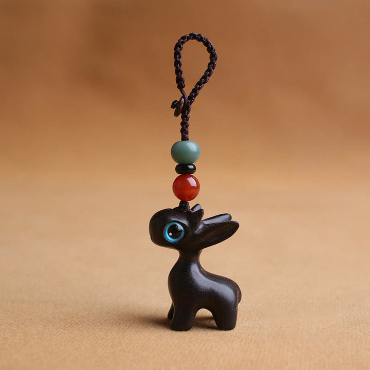 Buddha Stones sandałowe Małe liście Czerwone drzewo sandałowe Drewno hebanowe Zielone drzewo sandałowe Szczęśliwy mini jeleń Rzeźbiony Ochrona Brelok Telefon Wiszący Dekoracja