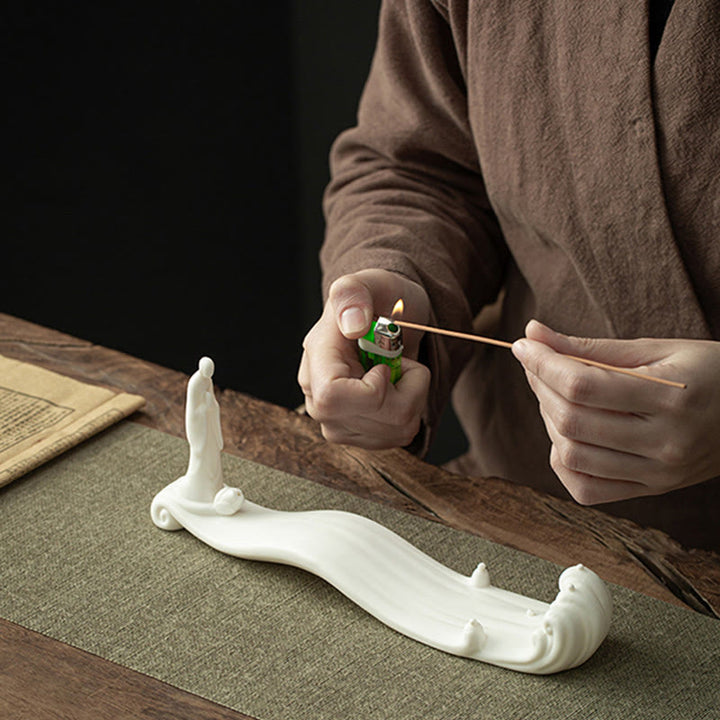 Budda Mnich Ceramiczny Morska Fala Góra Błogosławieństwo Kadzielnica Dekoracja