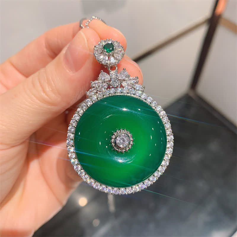 Naszyjnik z Buddha Stones Green Chalcedon Round Peace Buckle Strength