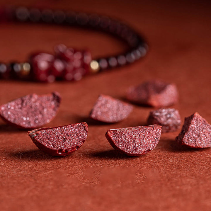 Bransoletka z sznurka z Buddha Stones Granat Cynober PiXiu Błogosławieństwo Spokój