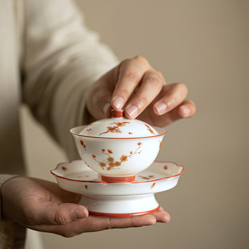Buddha Stones Białe Porcelany Kwiaty Ceramiczny Gaiwan Sancai Filiżanka Kung Fu Filiżanka I Spodek Z Pokrywką