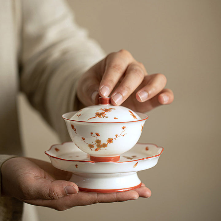 Buddha Stones Białe Porcelany Kwiaty Ceramiczny Gaiwan Sancai Filiżanka Kung Fu Filiżanka I Spodek Z Pokrywką