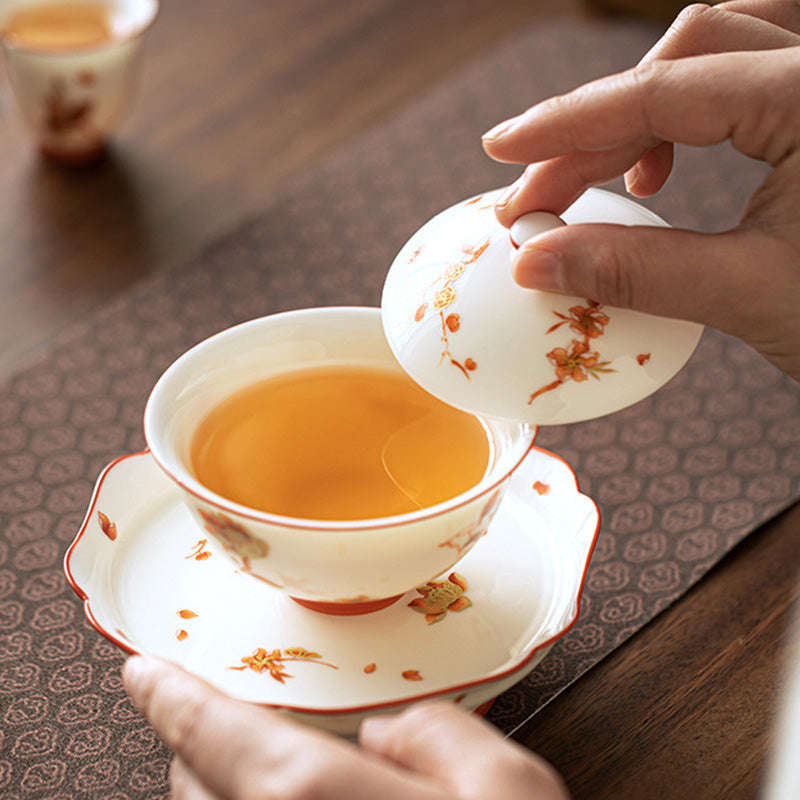 Buddha Stones Białe Porcelany Kwiaty Ceramiczny Gaiwan Sancai Filiżanka Kung Fu Filiżanka I Spodek Z Pokrywką