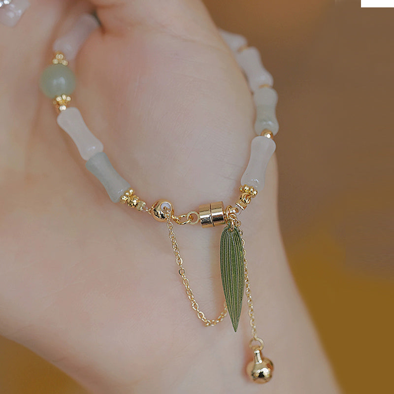 Bransoletka ochronna z Buddha Stones 14K pozłacana Hetian White Jade Bamboo Leaf