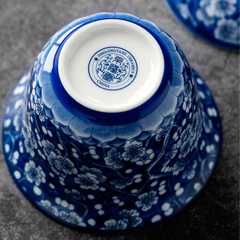 Buddha Stones Kwiat Śliwy Niebieski I Biały Porcelana Ceramiczna Gaiwan Sancai Filiżanka Do Herbaty Kung Fu Filiżanka Do Herbaty I Spodek Z Pokrywką 185 ml