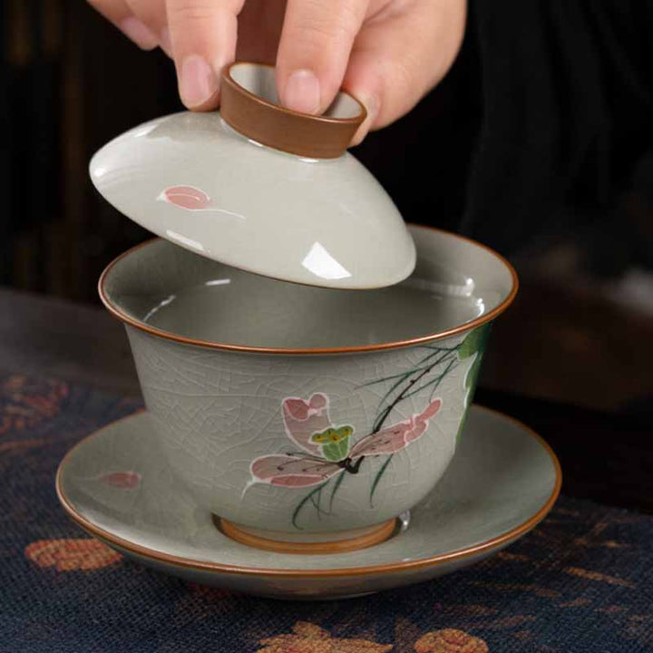 Buddha Stones Lotos Koi Ryba Strąk Liść Ceramiczny Gaiwan Sancai Filiżanka Kung Fu Filiżanka I Spodek Z Pokrywką 140 ml