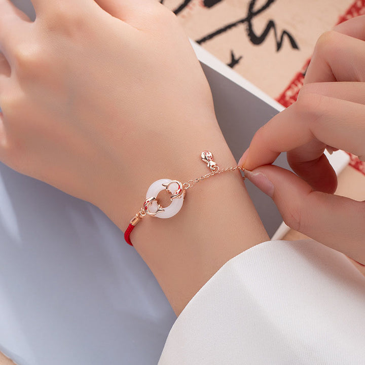 Bransoletka z Buddha Stones White Jade Double Koi Fish Peace Buckle Attract Fortune Luck Charm