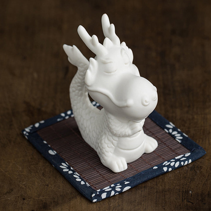 Buddha Stones Rok Smoka Szczęście Biała Porcelana Ceramiczna Herbata Zwierzę Dom Figurka Dekoracja