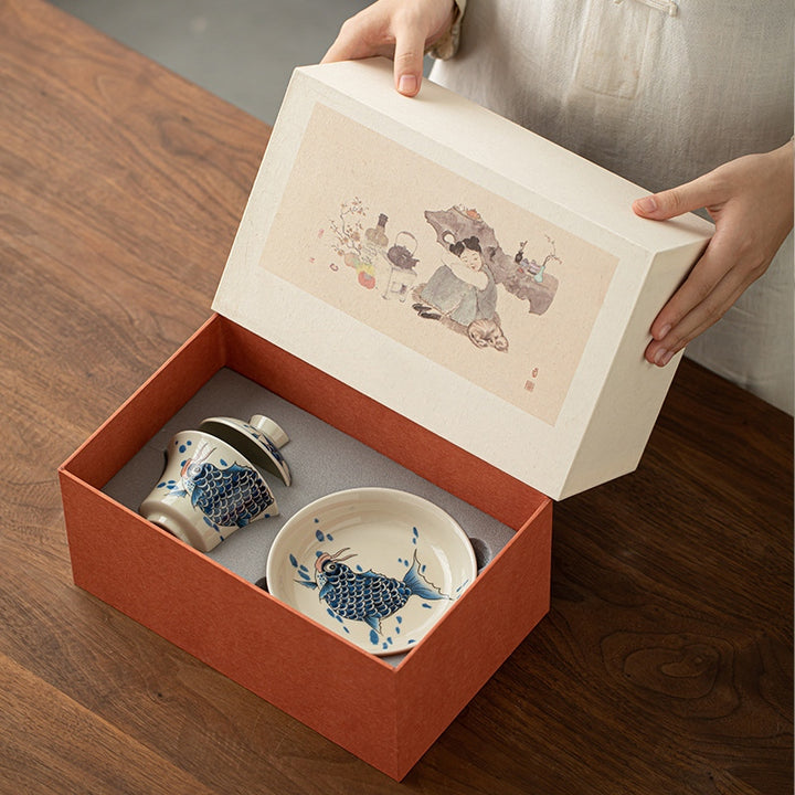 Buddha Stones Koi Fish Arowana Ceramic Gaiwan Sancai Filiżanka Kung Fu Filiżanka do herbaty z pokrywką 130ml