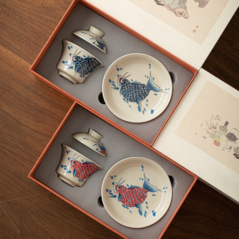 Buddha Stones Koi Fish Arowana Ceramic Gaiwan Sancai Filiżanka Kung Fu Filiżanka do herbaty z pokrywką 130ml