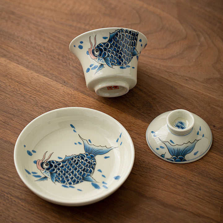 Buddha Stones Koi Fish Arowana Ceramic Gaiwan Sancai Filiżanka Kung Fu Filiżanka do herbaty z pokrywką 130ml