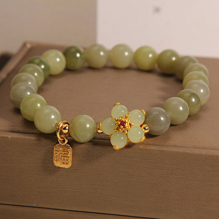 Bransoletka z Buddha Stones, zielonego jadeitu, kwiatu Fu, uroku szczęścia