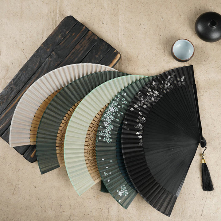 Buddha Stones Prosty Kwiat Wiśniowy Pusty Grawerowany Ręczny Składany Wachlarz Bambusowy