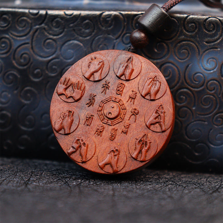 Buddha Stones Uderzył Piorunem Jujube Drewno Yin Yang Bagua Duchy Górskie Wydaj Pieniądze Ochrona Naszyjnik Wisiorek