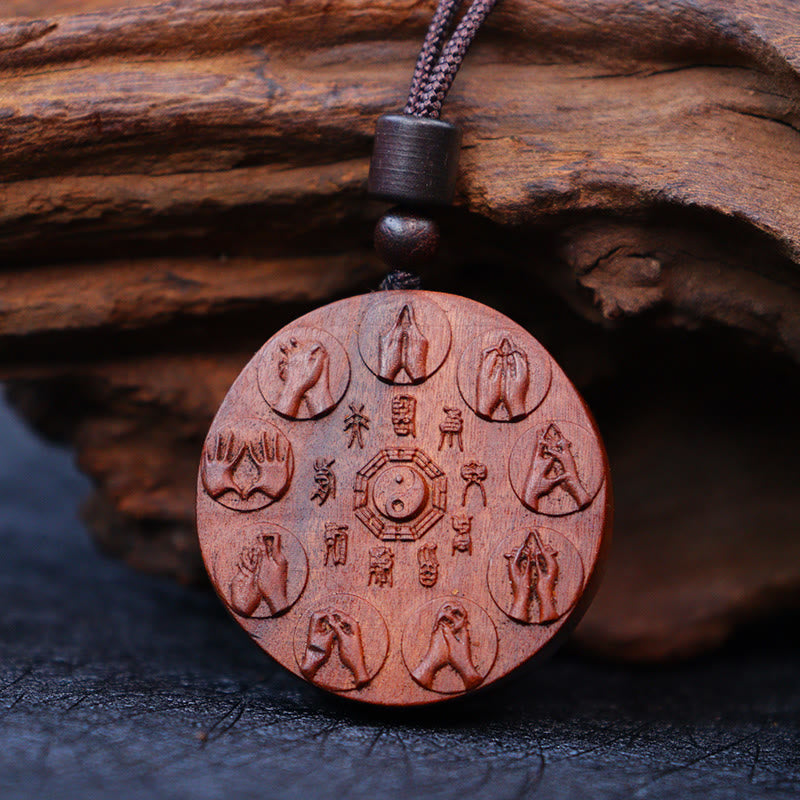 Buddha Stones Uderzył Piorunem Jujube Drewno Yin Yang Bagua Duchy Górskie Wydaj Pieniądze Ochrona Naszyjnik Wisiorek