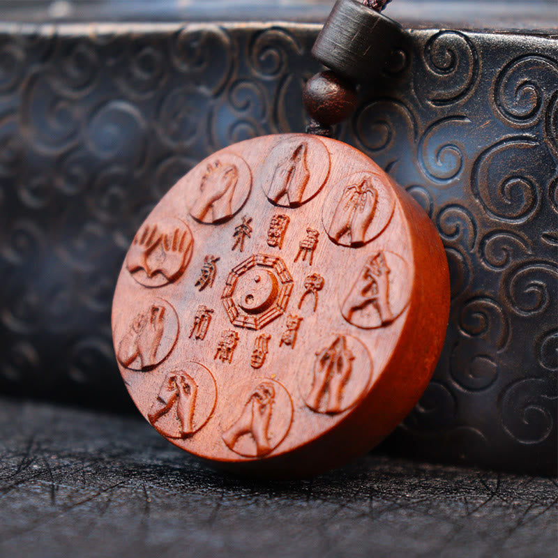 Buddha Stones Uderzył Piorunem Jujube Drewno Yin Yang Bagua Duchy Górskie Wydaj Pieniądze Ochrona Naszyjnik Wisiorek