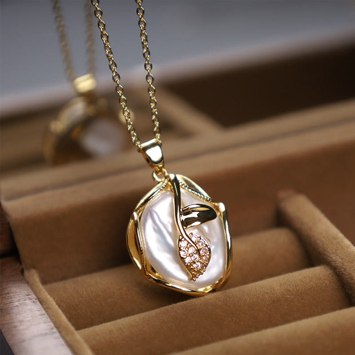 Buddha Stones 18K pozłacana miedź naturalna barokowa perła kwiat naszyjnik szczerość wisior