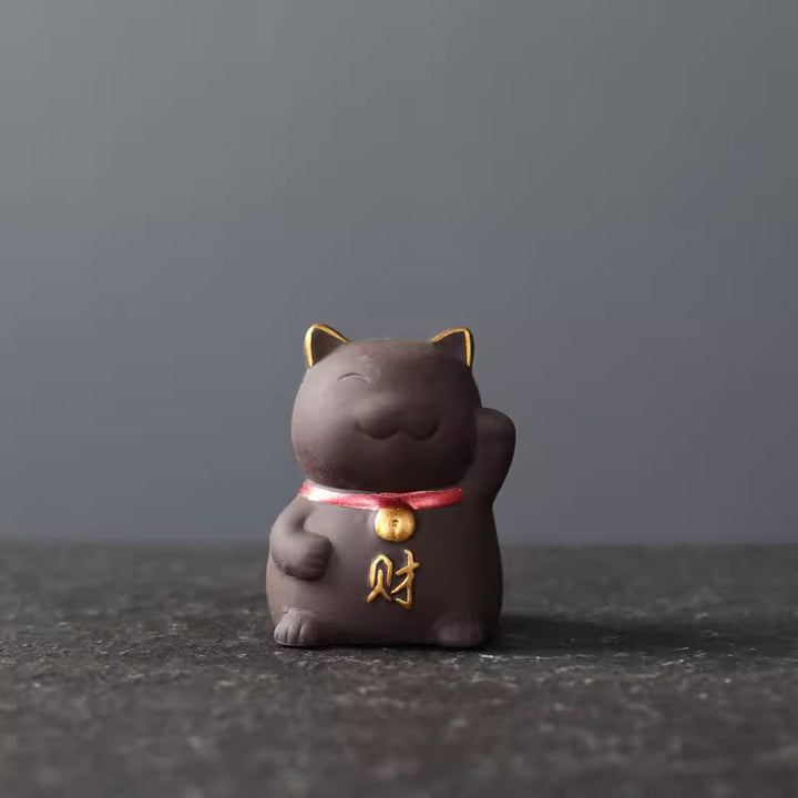 Buddha Stones Miniaturowy Szczęśliwy Kot Herbata Bogactwo Pet Fioletowa Gliniana Figurka Dekoracja - Czarny 4*3,8*5,5 cm - image 4