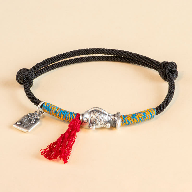Bransoletka ochronna na szczęście z Buddha Stones 999 ze srebra próby 925 i czerwoną nicią Lucky Koi Fish