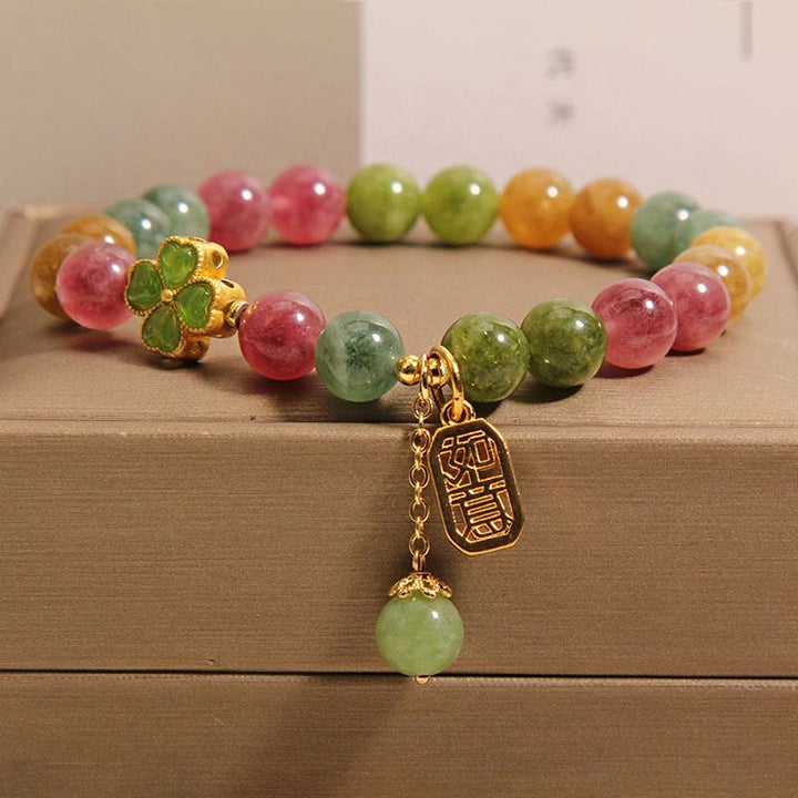 Bransoletka z kolorowymi czterolistnymi koniczynkami i Buddha Stones i jadeitem