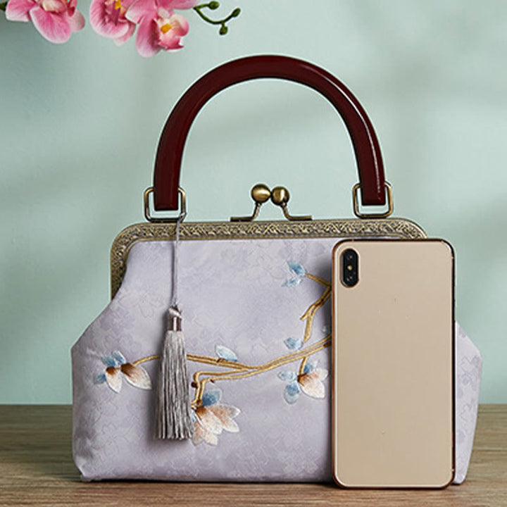 Torebka z haftem kwiatów Buddha Stones Crossbody