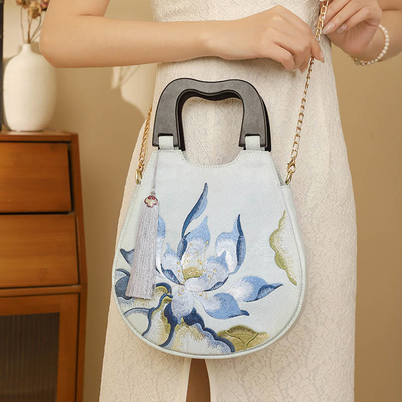 Torebka haftowana Buddha Stones Lotus Crossbody Bag