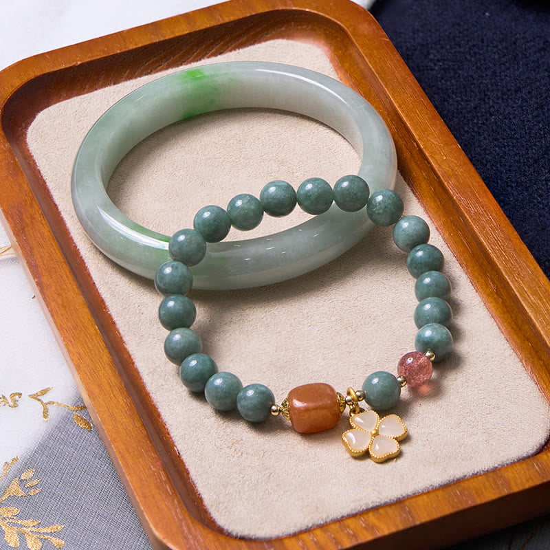 Bransoletka z zielonego jadeitu z Buddha Stones przynosząca szczęście