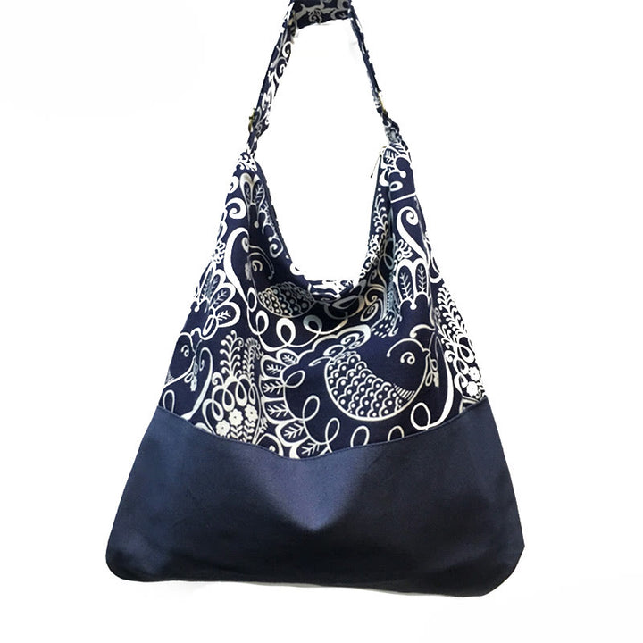 Torba na ramię z bawełny Buddha Stones Crossbody Bag