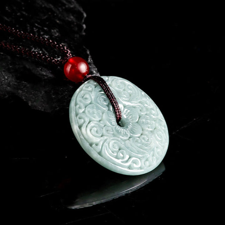 Buddha Stones Zielony Jade Kwiat Rzeźbiony Pokój Klamra Obfitość Naszyjnik Wisiorek