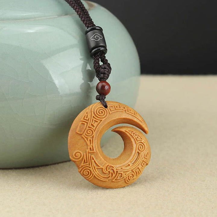 Buddha Stones Drewno Hebanowe Drzewo Sandałowe Szczęście Poprawia Wzór Projektu Naszyjnik Wisiorek Pokoju