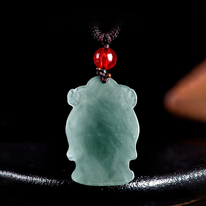 Buddha Stones Naturalny Zielony Jadeit Chiński Bóg Bogactwa Caishen Ingot Naszyjnik Obfitość Wisiorek