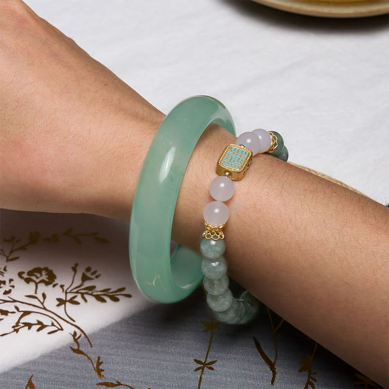 Buddha Stones promują nowe początki Bransoletka z miętowego zielonego jadeitu Bransoletka z bransoletką