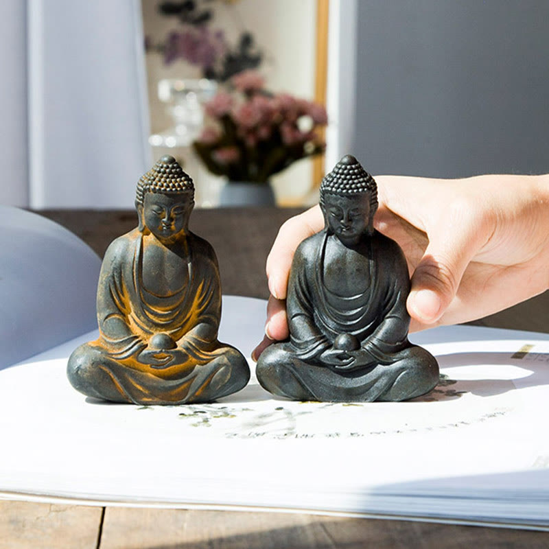 Buddha Stones Tybetański Medytujący Budda Żelazo Proszek Rdza Odlew Żywicy Statua Spokój Dekoracja - image 13