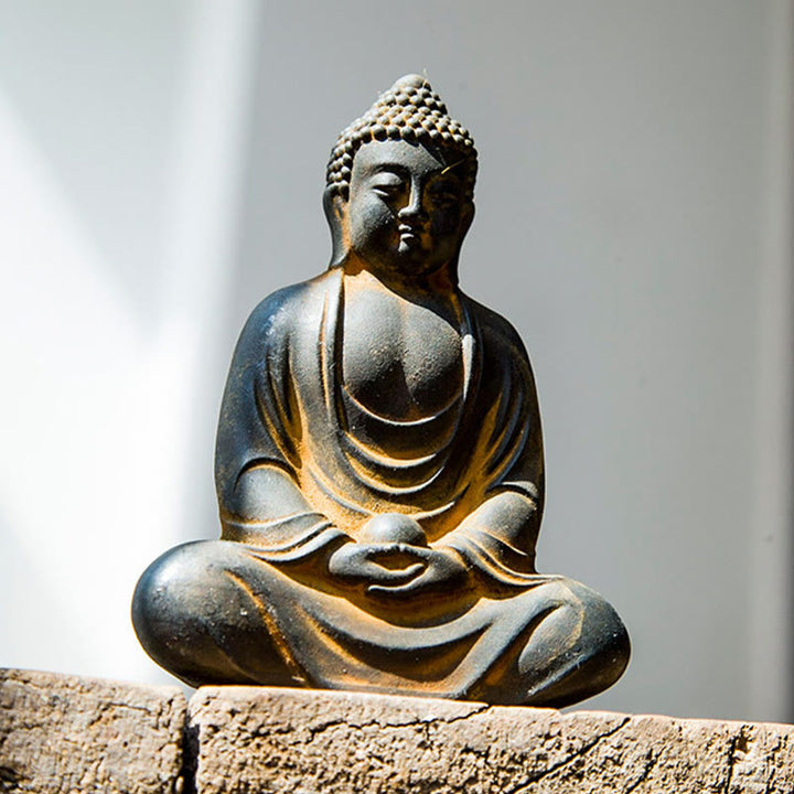 Buddha Stones Tybetański Medytujący Budda Żelazo Proszek Rdza Odlew Żywicy Statua Spokój Dekoracja - image 2